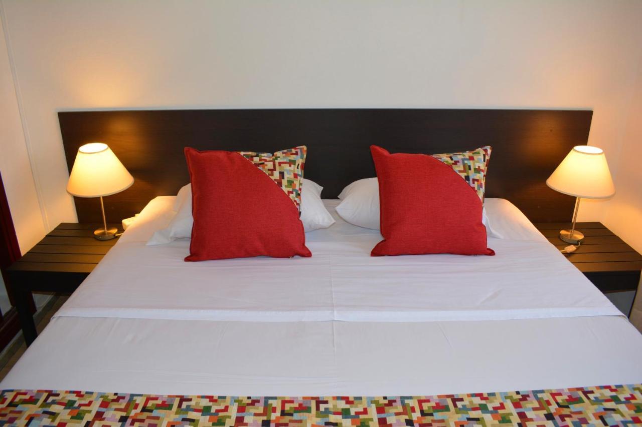 מלדונאדו Hotel Express מראה חיצוני תמונה